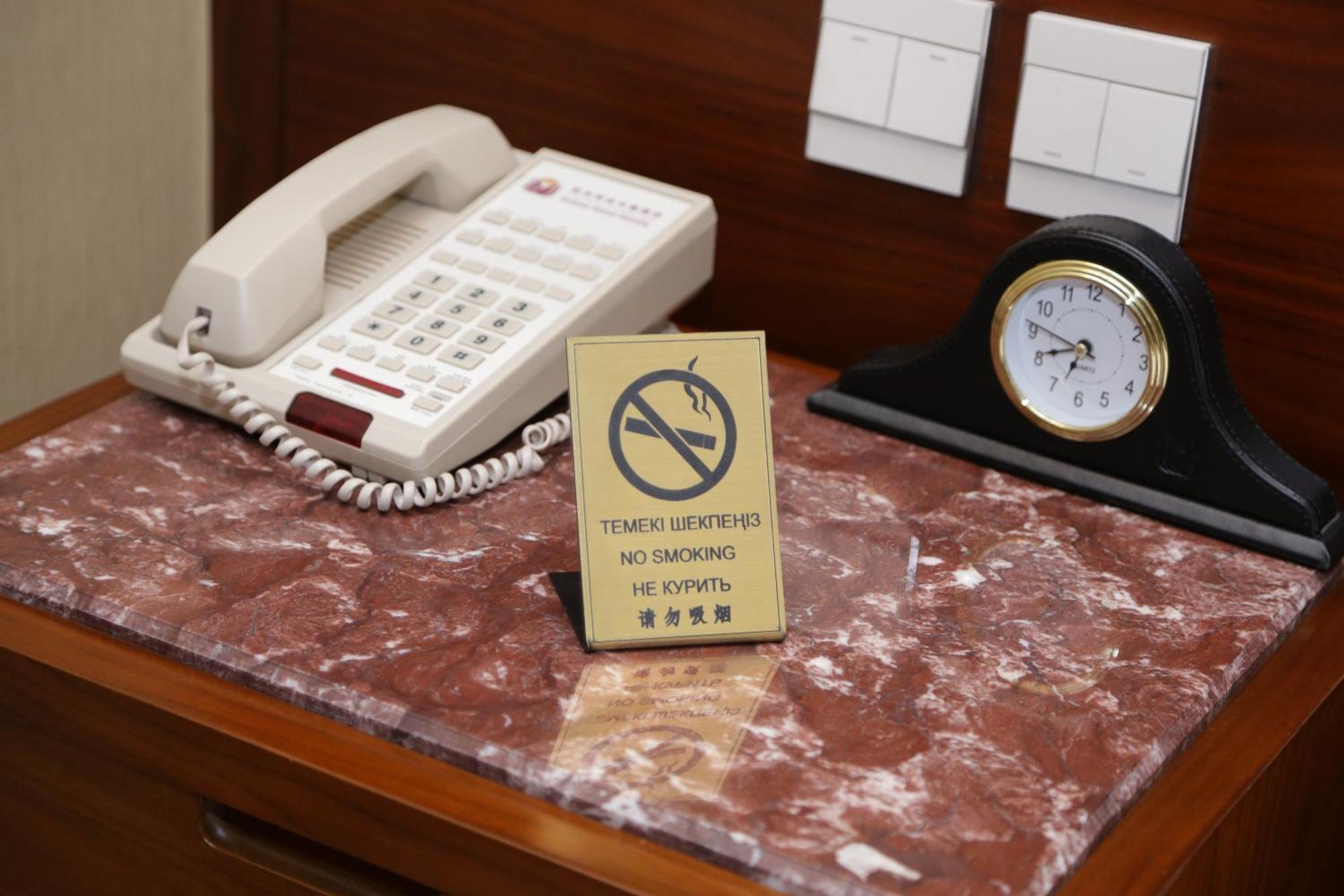 Soluxe Hotel Almaty Camera foto
